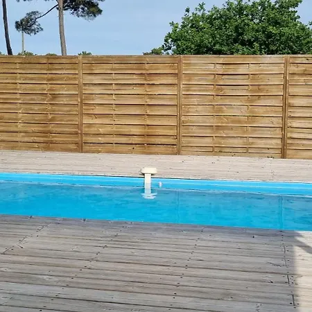 Bee Free Prázdninový dům *